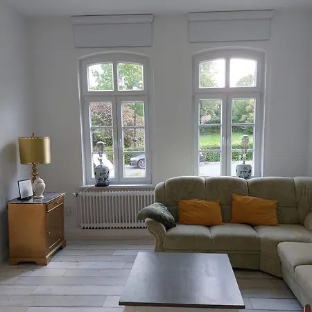 Im Erdgeschoss アパート ノルデンハム