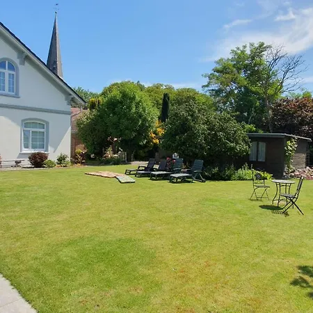 Im Erdgeschoss Апартаменты