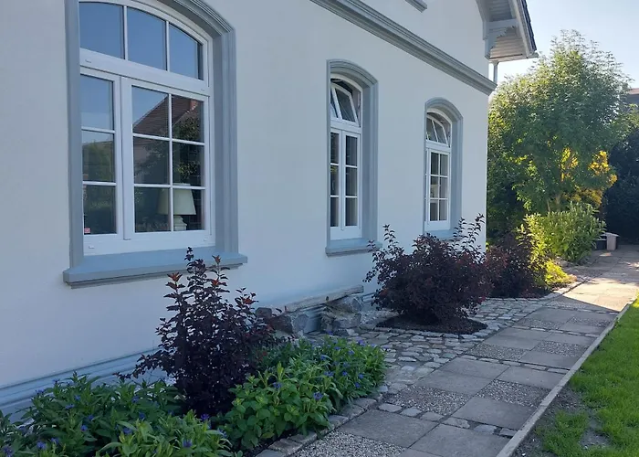 Im Erdgeschoss Appartement *